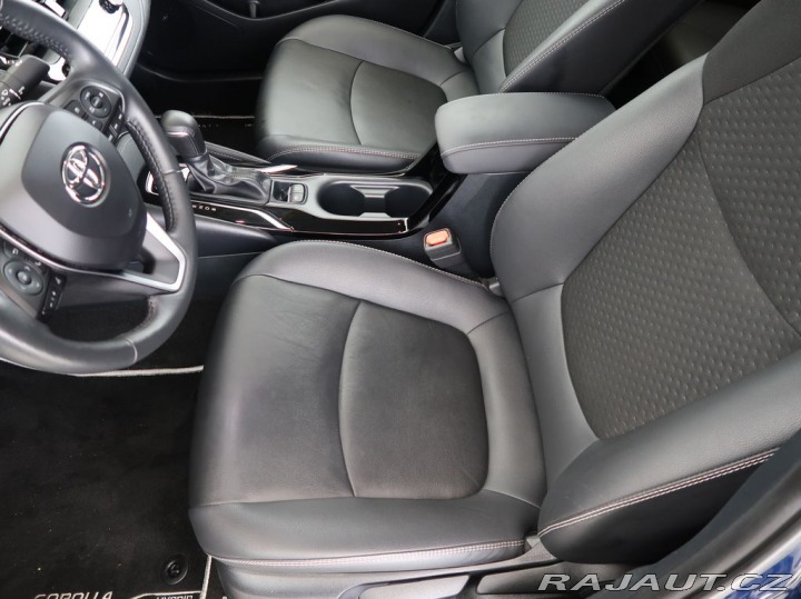 Toyota Corolla 1.8,Hybrid,Executive,CZ,1 2024