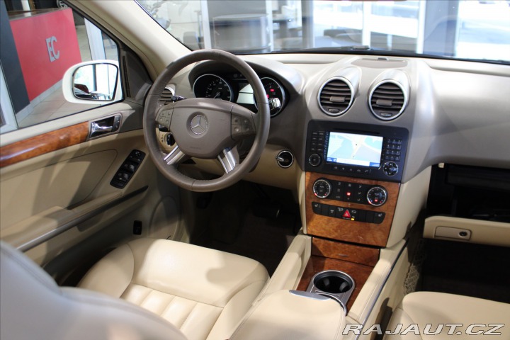 Mercedes-Benz M 350 4MATIC H&K/Pano 2006