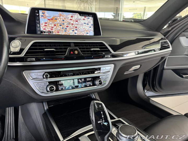 BMW 7 730d xDrive*Dověry*360°Ka 2016