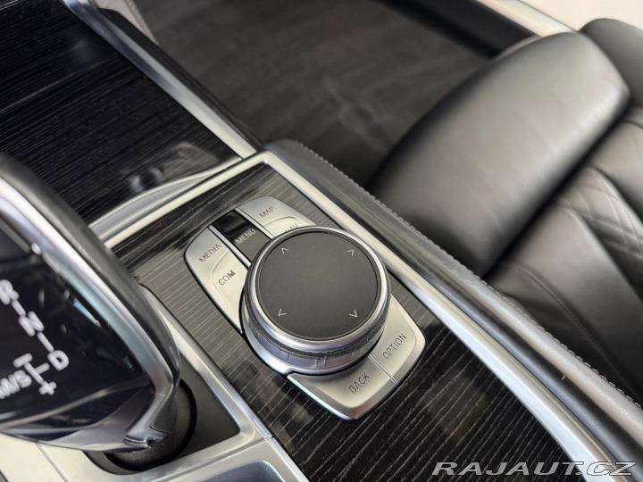 BMW 7 730d xDrive*Dověry*360°Ka 2016