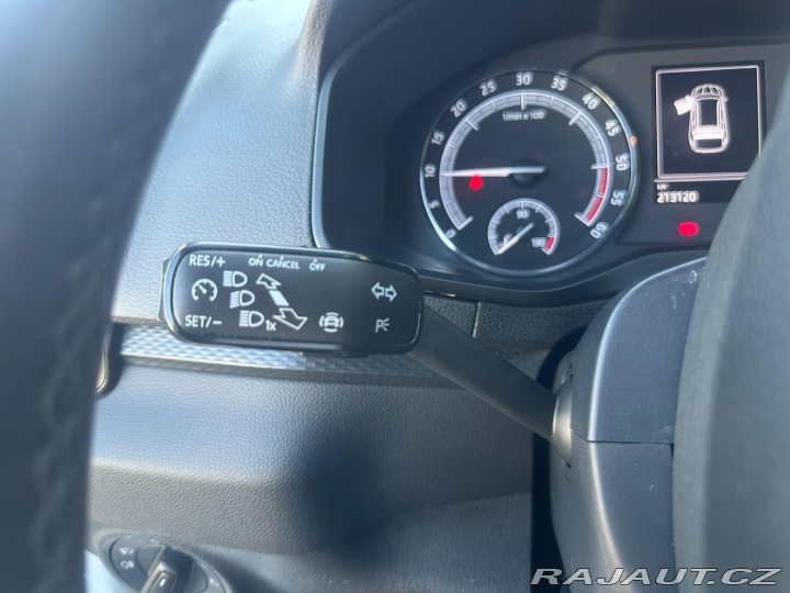 Škoda Karoq 1.6TDi, 85KW, NOVÉ ROZVOD 2019
