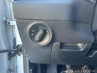 Škoda Karoq 1.6TDi,85KW,TEMP.,VYHŘ.SE 2019
