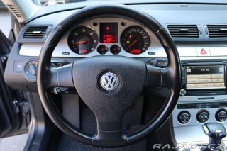 Volkswagen Passat VARIANT 2.0TDI DSG 103kW 2008