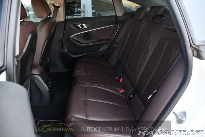 BMW 2 218d ČR 1.MAJ REZERVACE 2021