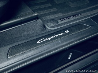 Porsche Cayenne S LIGHTWEIGHT CARBON HUD 2024