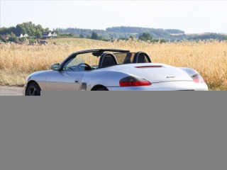 Porsche Boxster 2,7 986 2.7i 162kW Xenon 2000