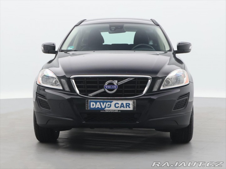 Volvo XC60 2,4 D3 120kW Momentum AWD 2011