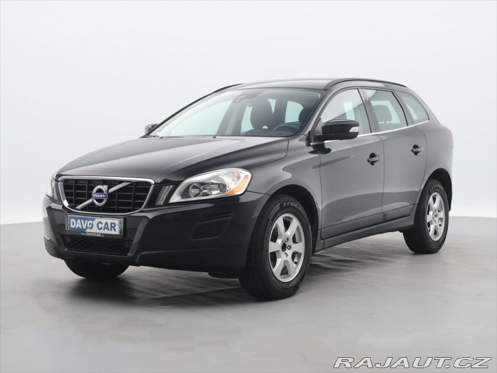 Volvo XC60 2,4 D3 120kW Momentum AWD 2011
