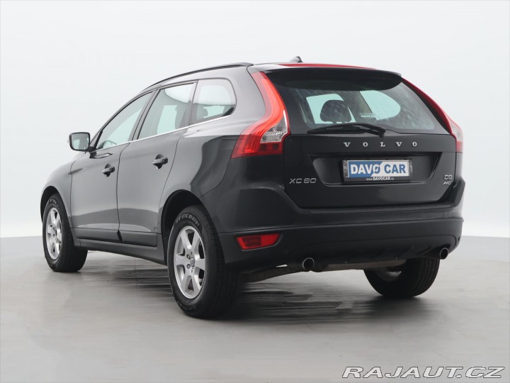 Volvo XC60 2,4 D3 120kW Momentum AWD 2011