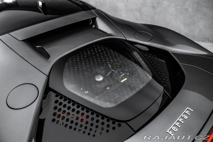 Ferrari SF90 2021