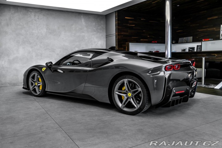 Ferrari SF90  1800