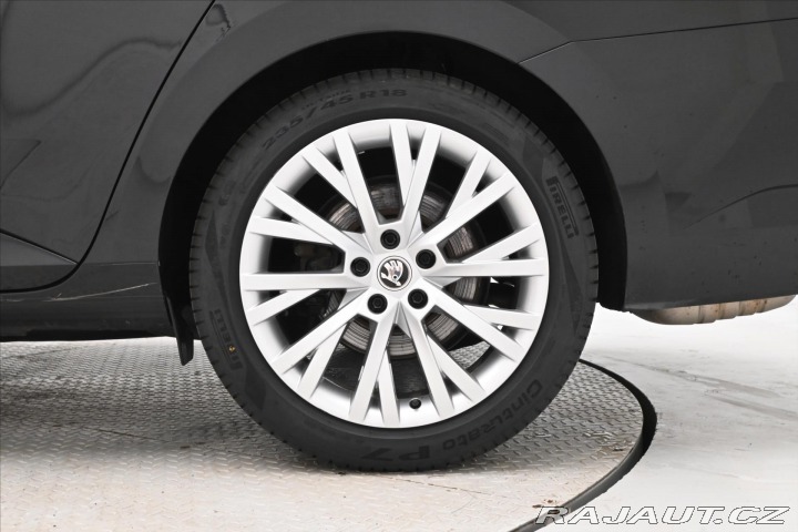 Škoda Superb 2,0 TDI 147 kW DSG 4x4 NE 2023