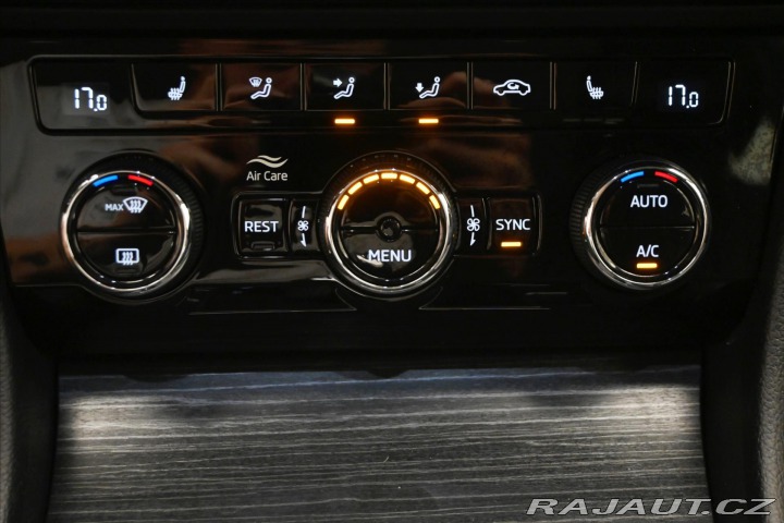 Škoda Superb 2,0 TDI 110 kW DSG Style 2023