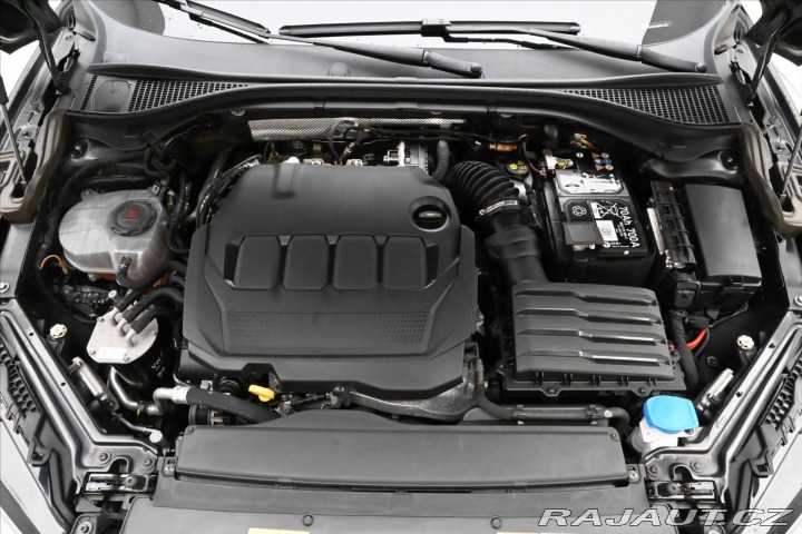 Škoda Superb 2,0 TDI 110 kW DSG Style 2023