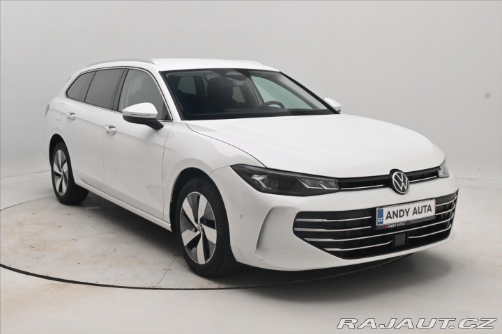 Volkswagen Passat 2,0 TDI 110 kW DSG Busine 2026