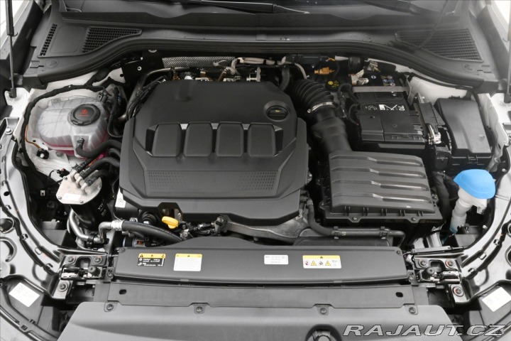 Volkswagen Passat 2,0 TDI 110 kW DSG Busine 2026