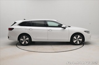 Volkswagen Passat 2,0 TDI 110 kW DSG Busine 2026