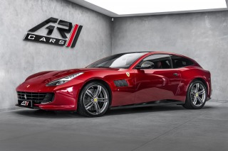Ferrari  GTC4 Lusso