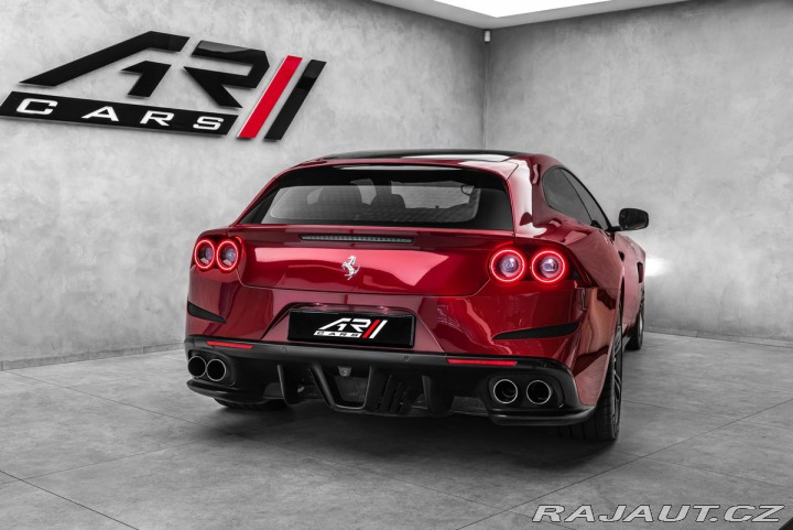 Ferrari Ostatní modely GTC4 Lusso 2018