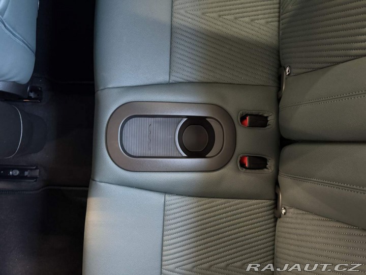 Fiat 500e Giorgio Armani Hatchback 2025