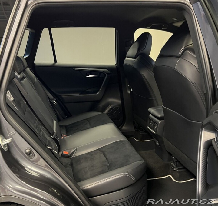 Toyota RAV4 2,5 Hybrid AT AWD GR SPOR 2024