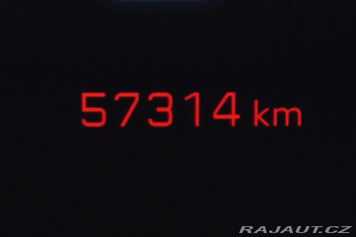 Peugeot 2008 1,2 96kW PureTech EAT8 Zá 2021