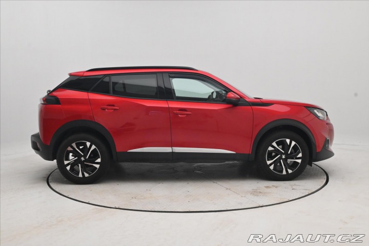 Peugeot 2008 1,2 96kW PureTech EAT8 Zá 2021