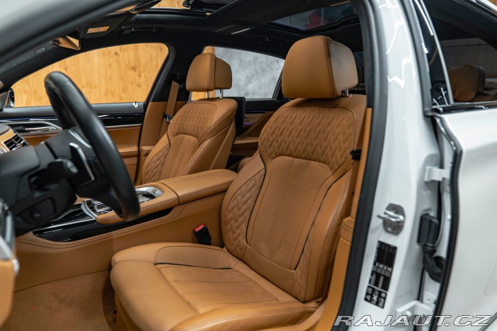 BMW 7 Li xDrive 2017