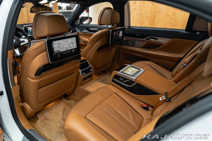 BMW 7 Li xDrive 2017