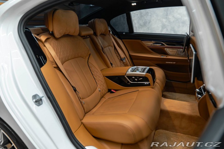BMW 7 Li xDrive 2017