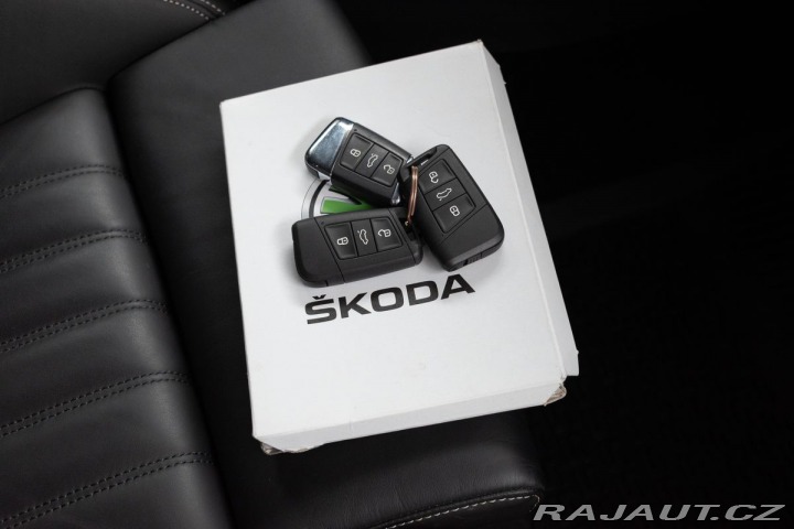 Škoda Superb 2.0TDI L&K*4xVÝHŘEV*D 2022
