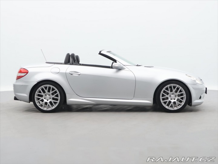 Mercedes-Benz SLK 3.5 350 V6 200kW Serv.kni 2005