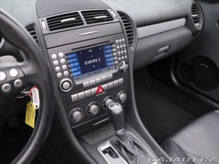 Mercedes-Benz SLK 3.5 350 V6 200kW Serv.kni 2005