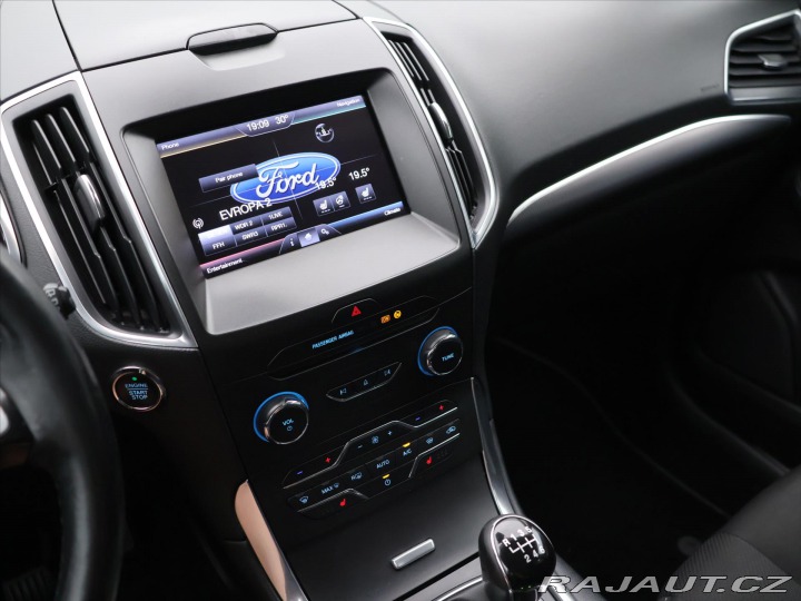 Ford S-MAX 2,0 TDCI 132kW Titanium 2015