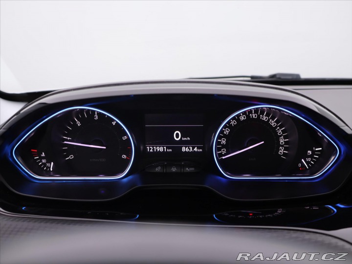 Peugeot 2008 1,6 HDI 73kW CZ 2017