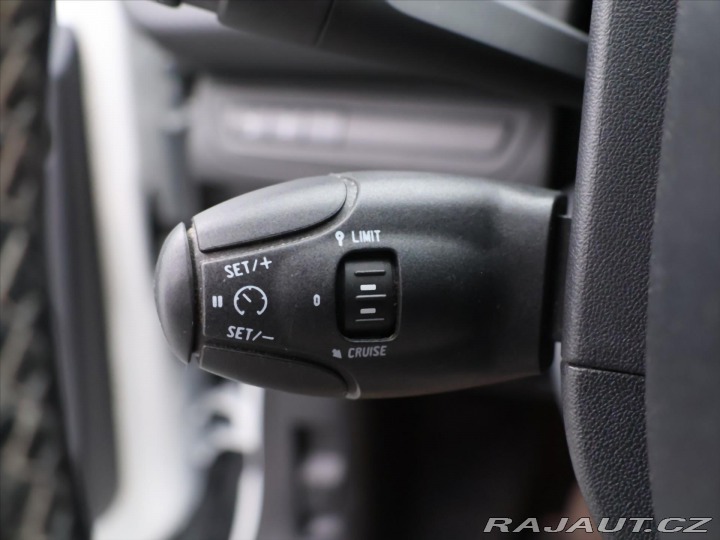 Peugeot 2008 1,6 HDI 73kW CZ 2017