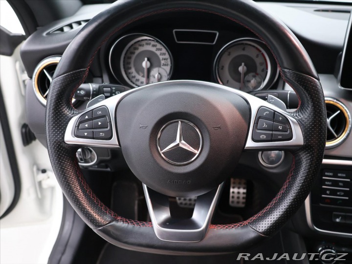 Mercedes-Benz CLA 2,1 220CDI 130kW 4MATIC C 2015
