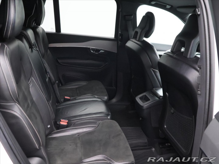 Volvo XC90 2,0 D5 165kW 4x4 Aut. R-D 2015