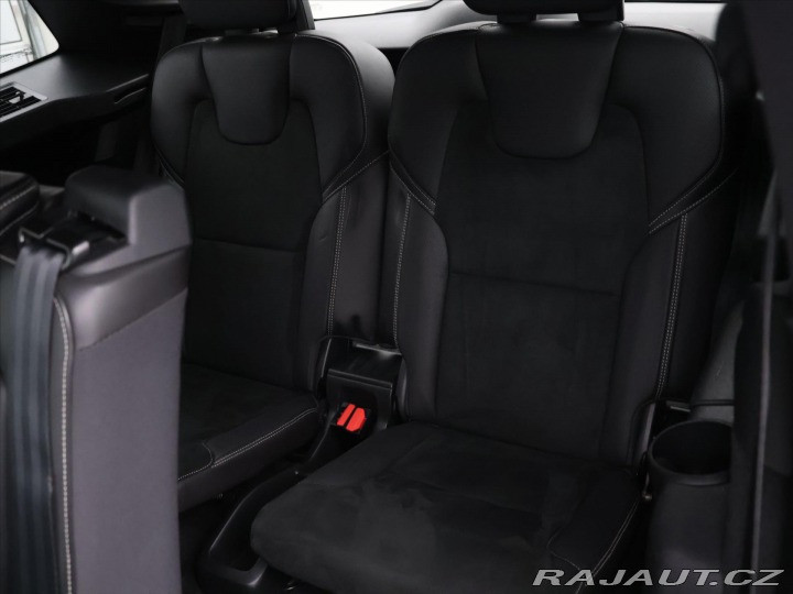 Volvo XC90 2,0 D5 165kW 4x4 Aut. R-D 2015