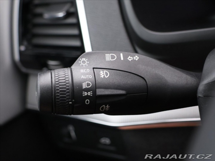Volvo XC90 2,0 D5 165kW 4x4 Aut. R-D 2015
