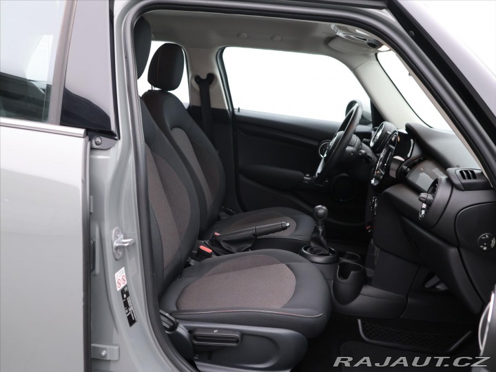 Mini Cooper 1,5 100 kW 1.Maj. Aut.kli 2018