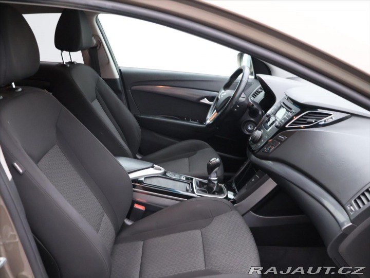 Hyundai i40 1,7 CRDi 100KW CZ 2013