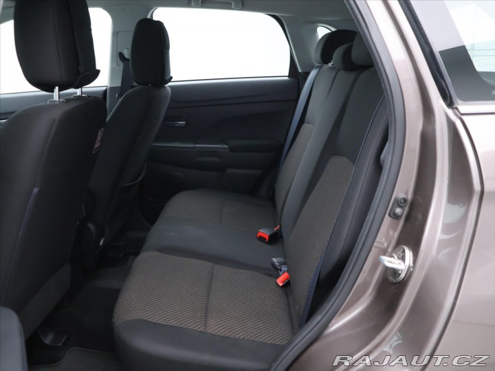 Mitsubishi ASX 1.6 MIVEC 86kW LPG CZ 2015