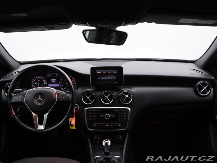 Mercedes-Benz A 1,6 200 115kW Sport 2014