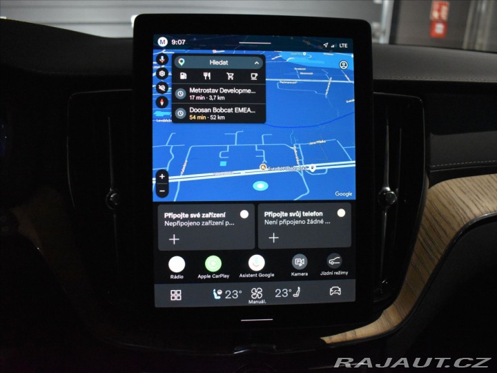 Volvo XC60 2,0 B5 AWD Ultra Pano,vzd 2025