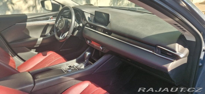 Mazda 6 2,5 Carbon Edition 2021