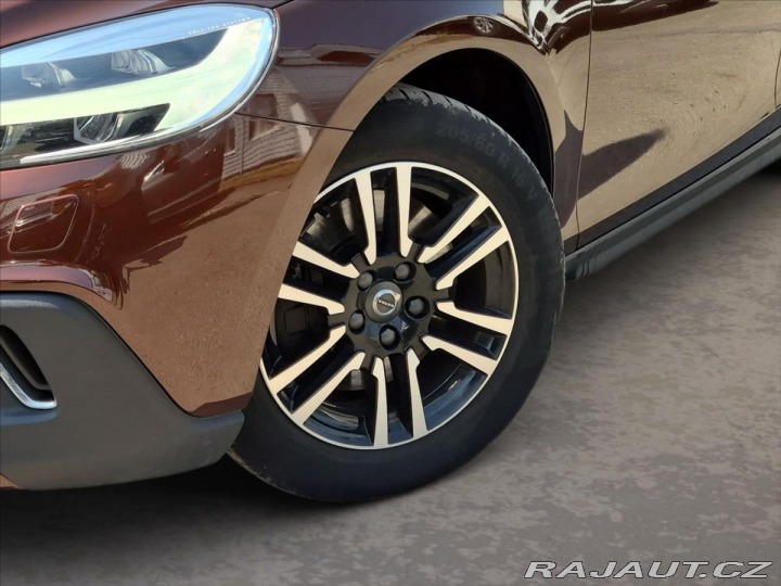 Volvo V40 2,0 D3 Cross Country 2018