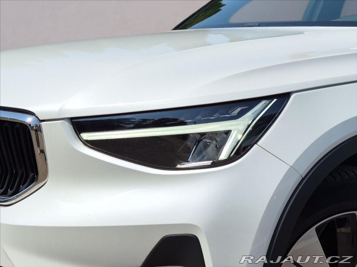 Volvo XC40 2,0 B3 Core 2023