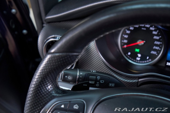 Mercedes-Benz V V 300 4-matic 2021