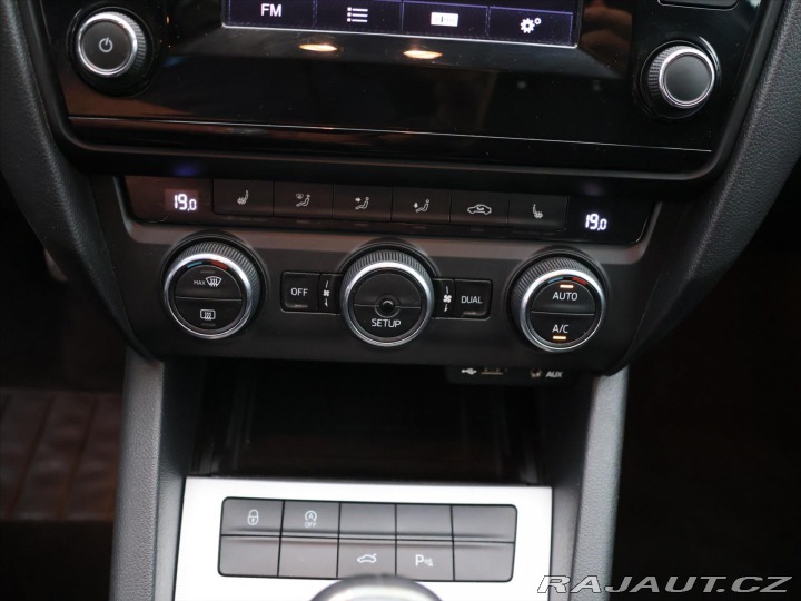 Škoda Octavia 1,4 TSI 103kW Elegance Xe 2013